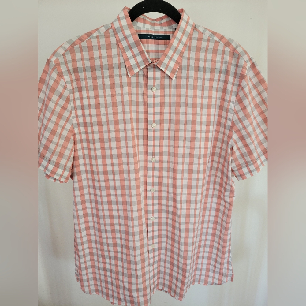 Perry Ellis Short Sleeve Button Down